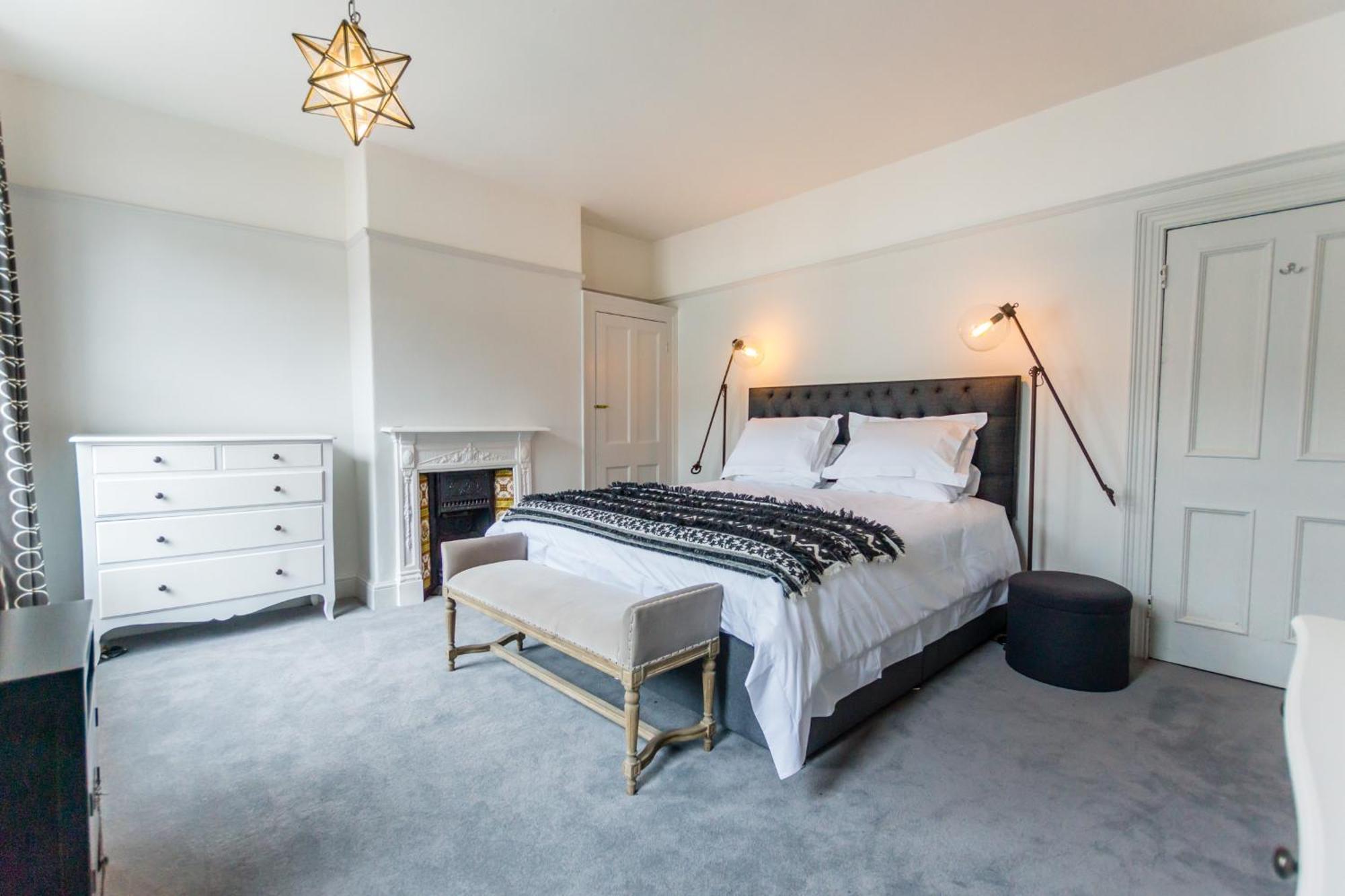 22 North Parade Apartment